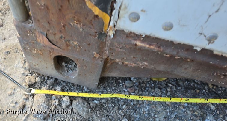 image for item DV0173 1992 Monon MAX-DC-00-48WXT storage container