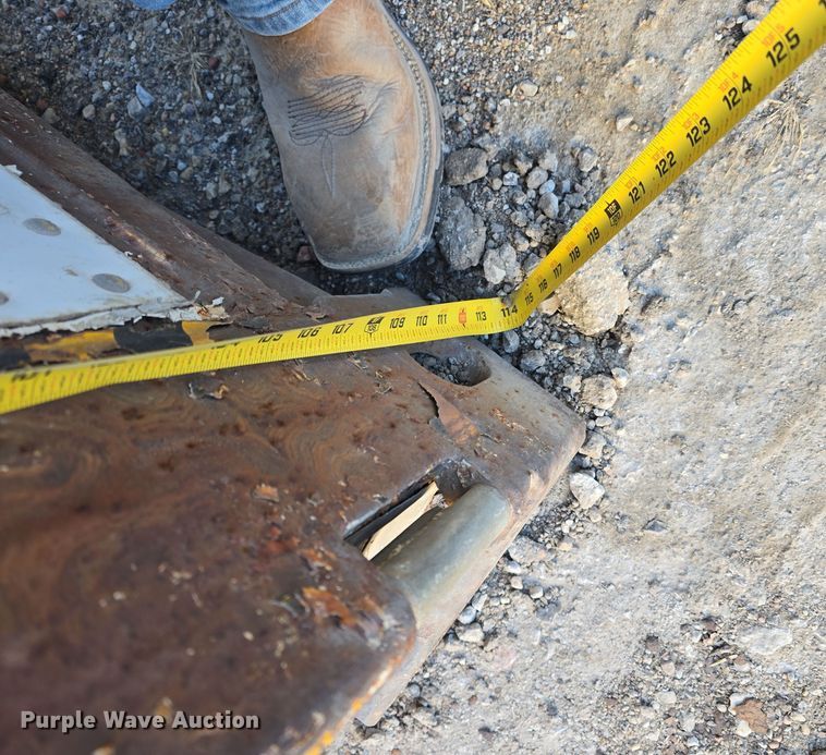 image for item DV0173 1992 Monon MAX-DC-00-48WXT storage container