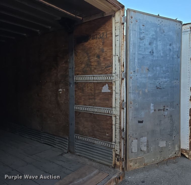 image for item DV0175 Stoughton storage container