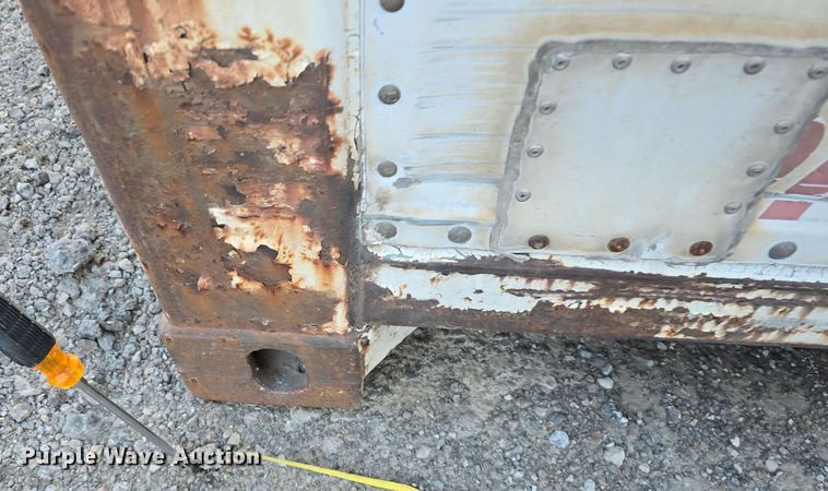 image for item DV0175 Stoughton storage container