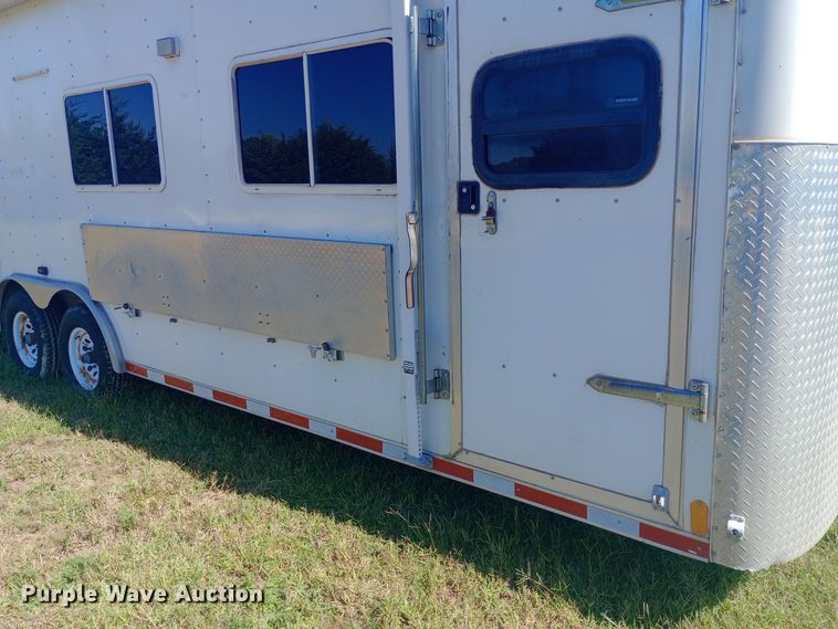 image for item DW0752 2004 KZ Kargo enclosed cargo trailer