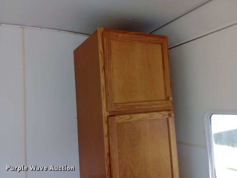 image for item DW0752 2004 KZ Kargo enclosed cargo trailer