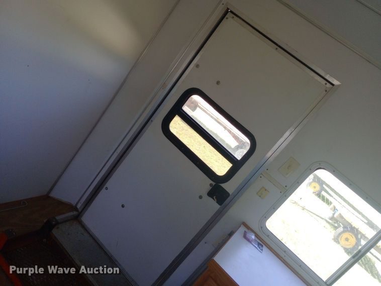 image for item DW0752 2004 KZ Kargo enclosed cargo trailer