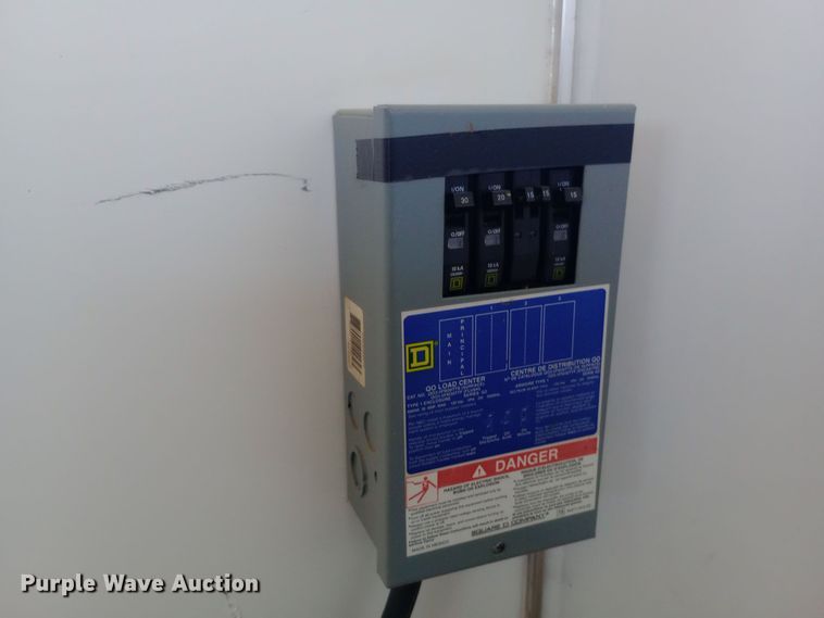 image for item DW0752 2004 KZ Kargo enclosed cargo trailer