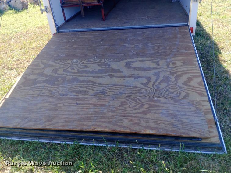 image for item DW0752 2004 KZ Kargo enclosed cargo trailer