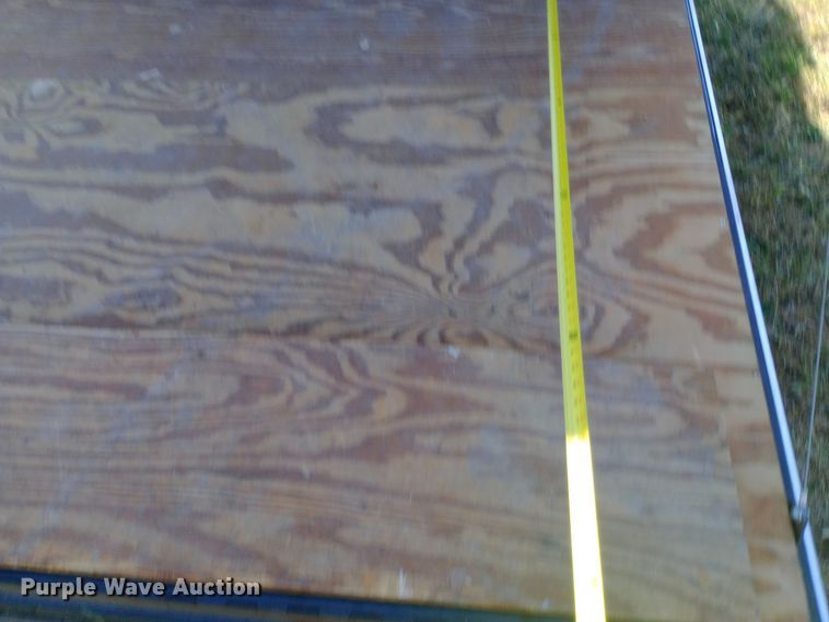 image for item DW0752 2004 KZ Kargo enclosed cargo trailer