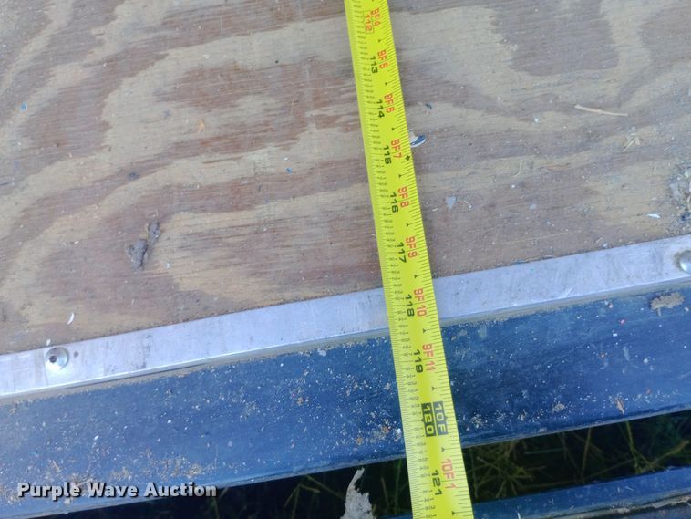 image for item DW0752 2004 KZ Kargo enclosed cargo trailer