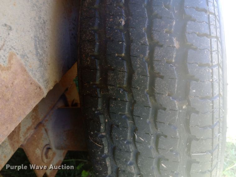 image for item DW0752 2004 KZ Kargo enclosed cargo trailer