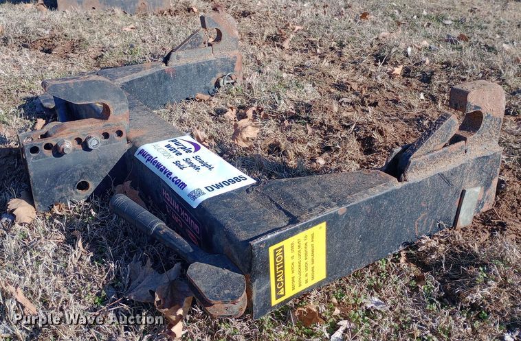 image for item DW0985 Speeco three point hitch