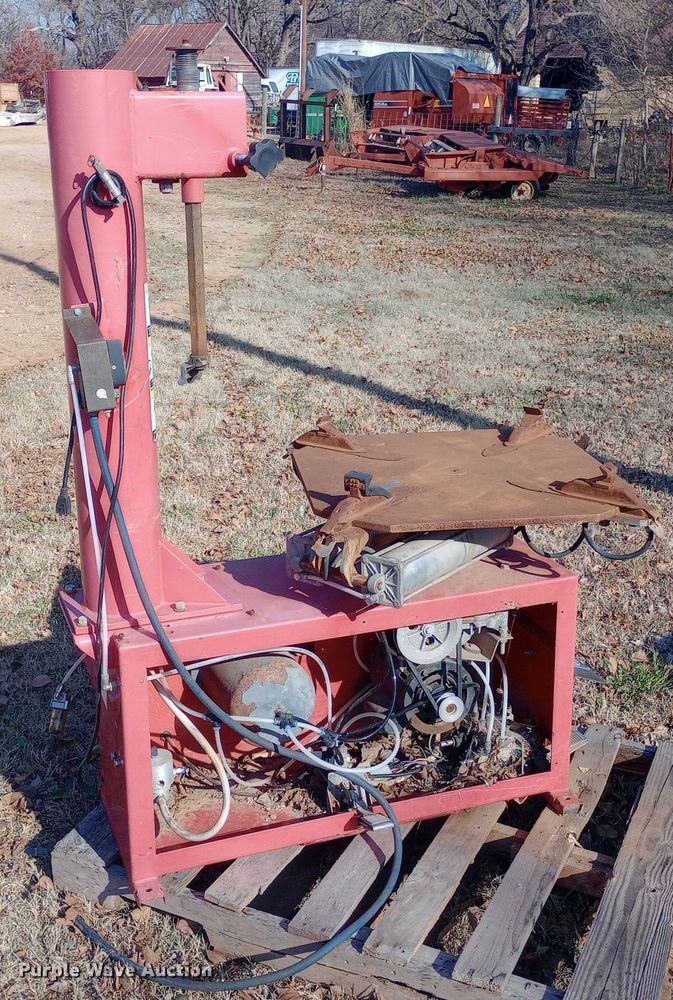image for item DW0986 Tuxedo TC-950 tire machine