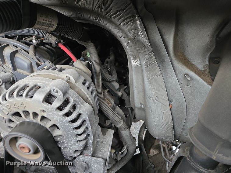 image for item DW1753 2012 Chevrolet Express 4500 utility/ service van