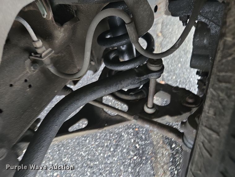 image for item DW1753 2012 Chevrolet Express 4500 utility/ service van