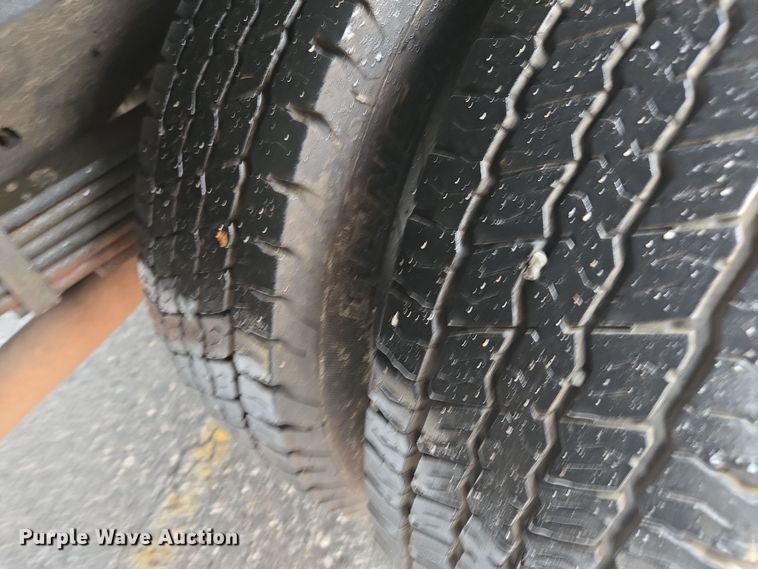 image for item DW1753 2012 Chevrolet Express 4500 utility/ service van