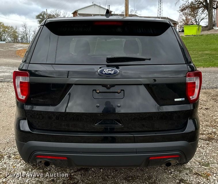 image for item DW2373 2017 Ford Explorer Police Interceptor SUV