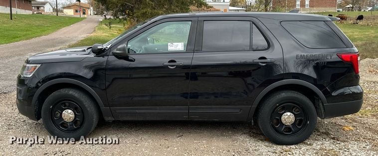 image for item DW2373 2017 Ford Explorer Police Interceptor SUV