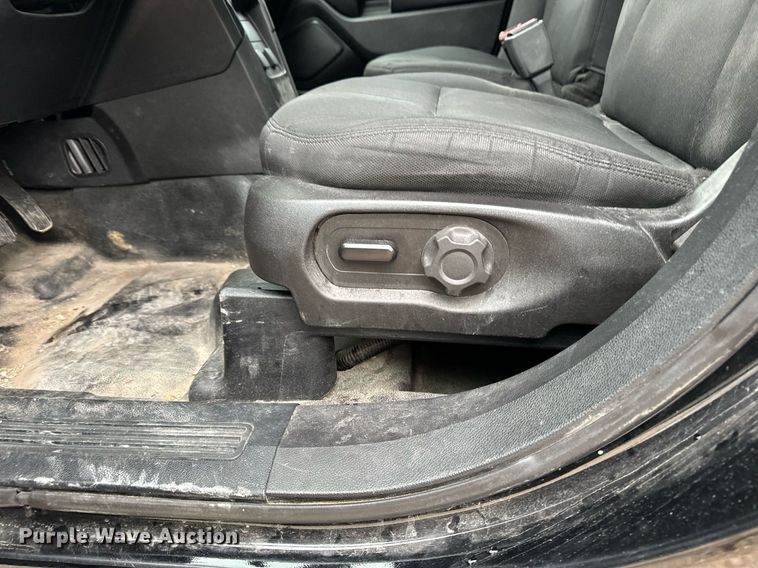 image for item DW2373 2017 Ford Explorer Police Interceptor SUV