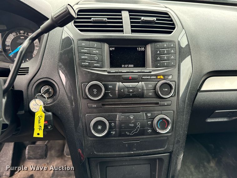 image for item DW2373 2017 Ford Explorer Police Interceptor SUV