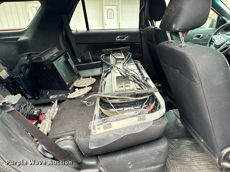 image for item DW2375 2014 Ford Explorer Police Interceptor SUV