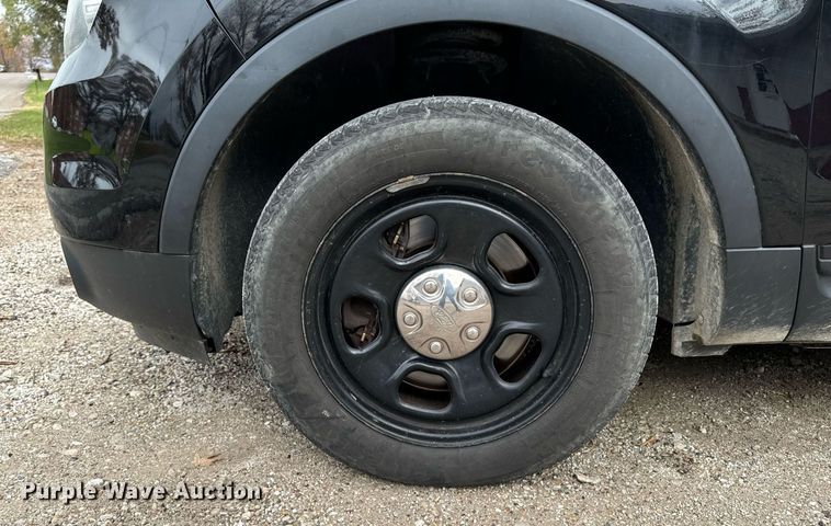 image for item DW2375 2014 Ford Explorer Police Interceptor SUV