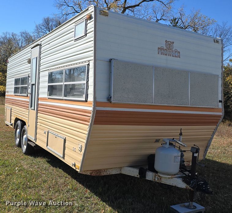 image for item DW3907 1978 Prowler camper