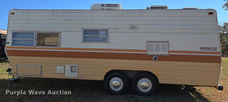 image for item DW3907 1978 Prowler camper