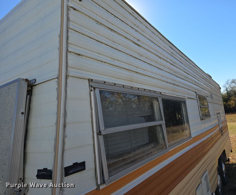 image for item DW3907 1978 Prowler camper