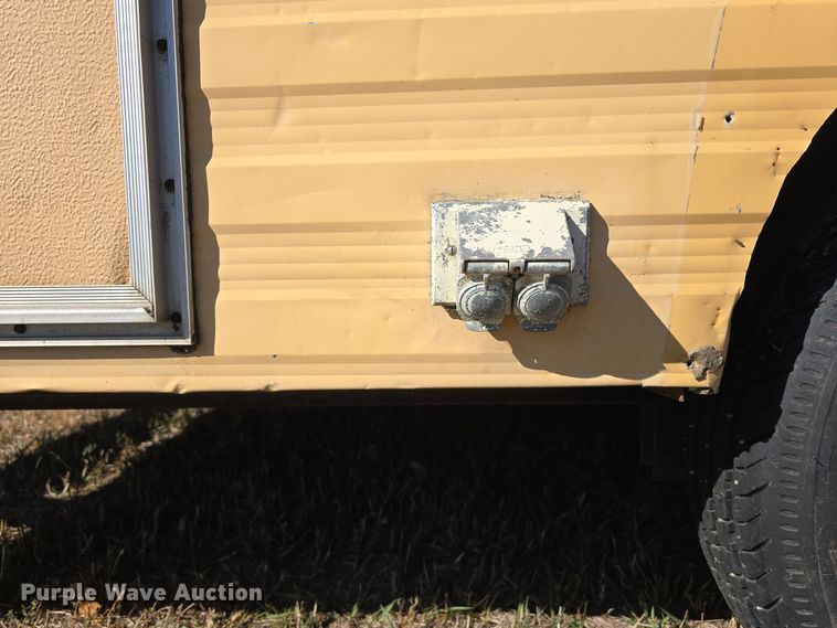 image for item DW3907 1978 Prowler camper