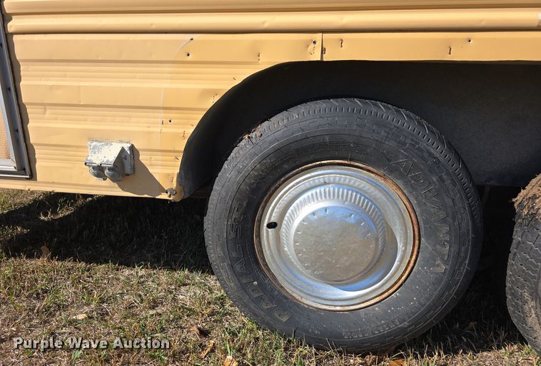 image for item DW3907 1978 Prowler camper