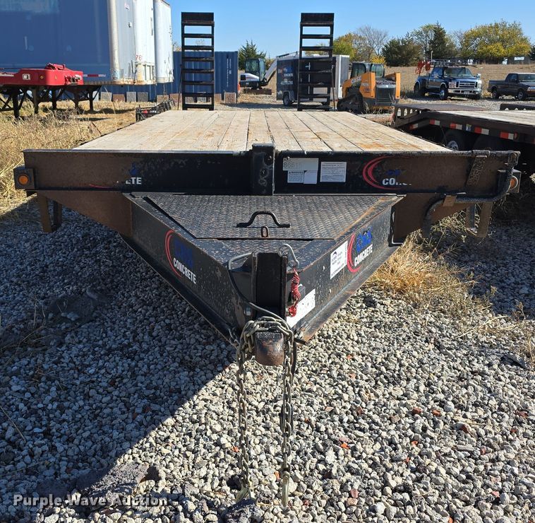 image for item DW3915 2015 Kaufman equipment trailer