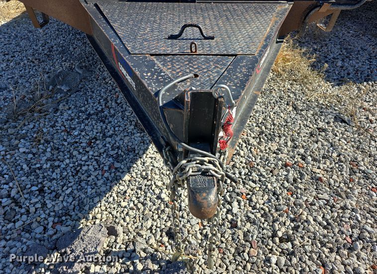 image for item DW3915 2015 Kaufman equipment trailer