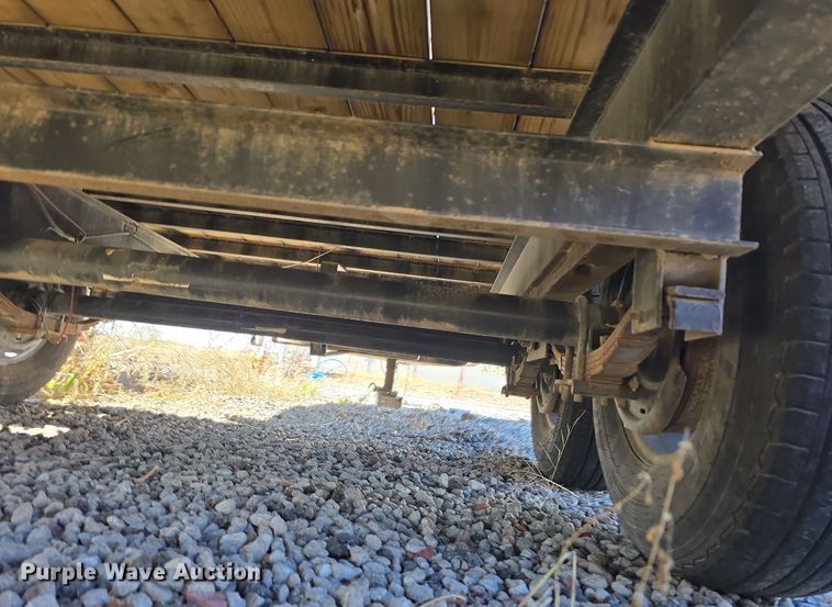 image for item DW3915 2015 Kaufman equipment trailer