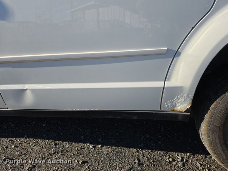 image for item DW3997 2008 Chrysler Town & Country van