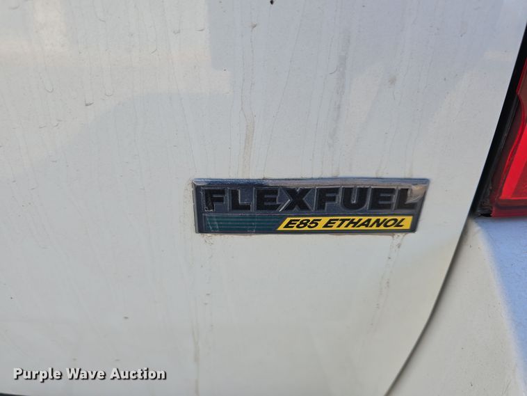 image for item DW3997 2008 Chrysler Town & Country van