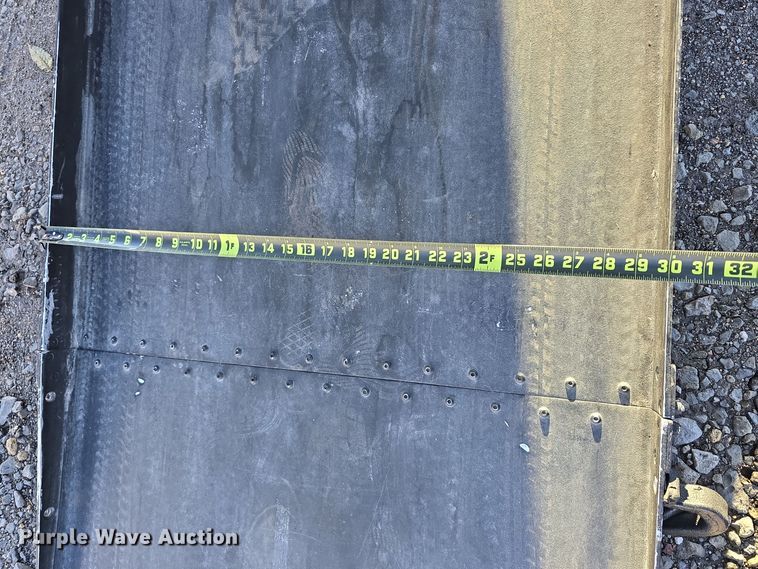 image for item DW3997 2008 Chrysler Town & Country van