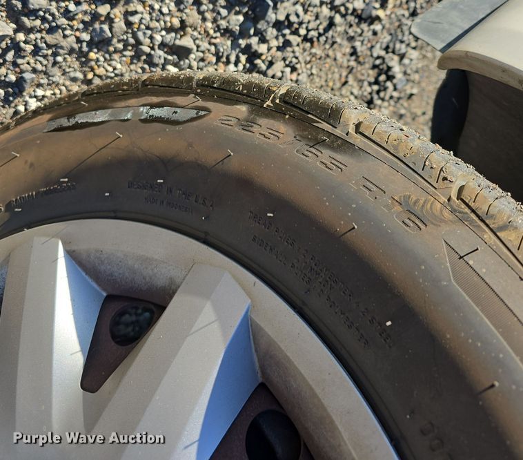 image for item DW3997 2008 Chrysler Town & Country van