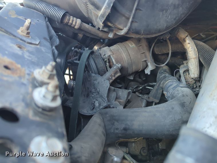 image for item DW5060 2004 Chevrolet C4500 box truck