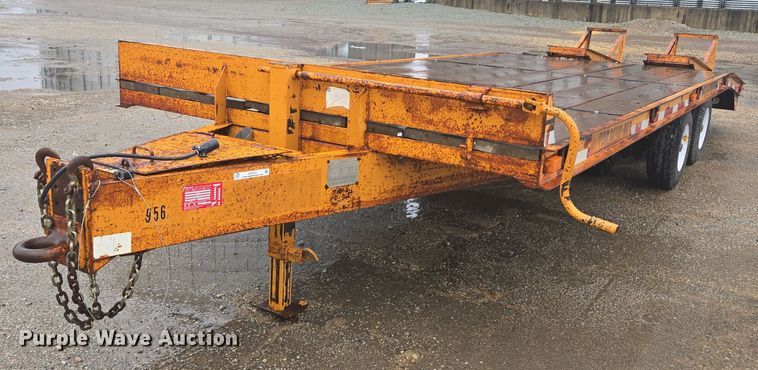 image for item DX1571 2009 Econoline equipment trailer