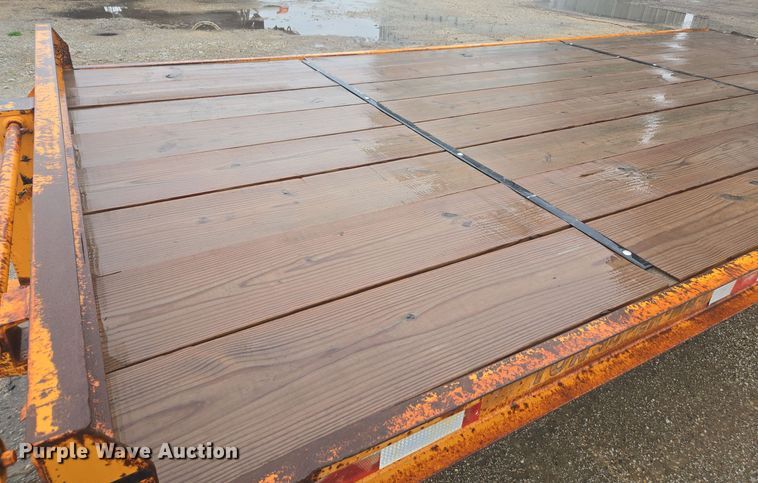 image for item DX1571 2009 Econoline equipment trailer