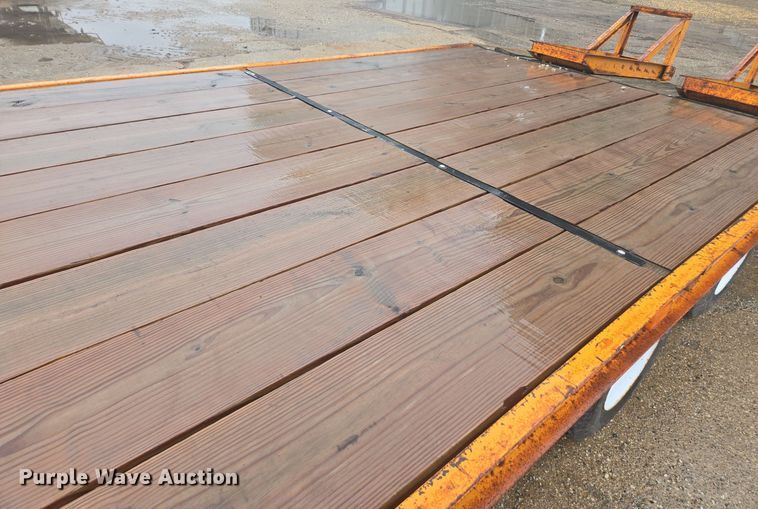 image for item DX1571 2009 Econoline equipment trailer