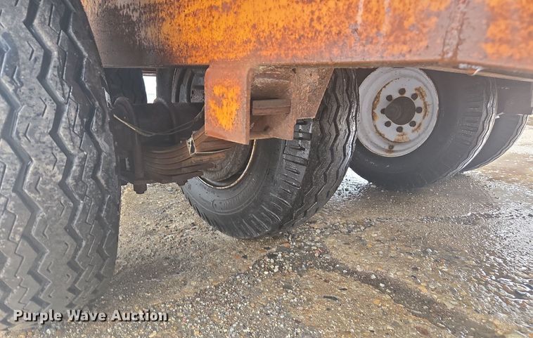 image for item DX1571 2009 Econoline equipment trailer