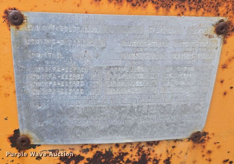 image for item DX1571 2009 Econoline equipment trailer