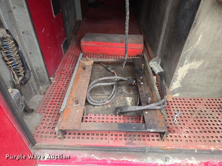 image for item DX1592 1984 Spartan pumper fire truck