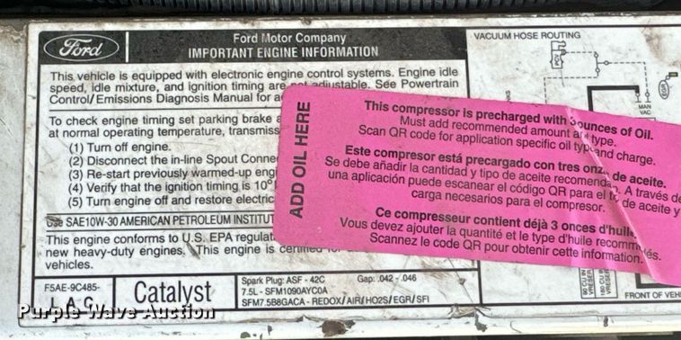 image for item DX3832 1995 Ford Econoline E350 shuttle bus