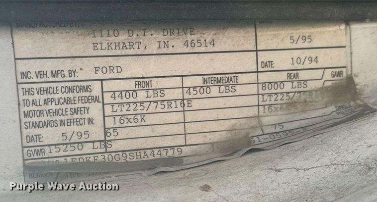 image for item DX3832 1995 Ford Econoline E350 shuttle bus