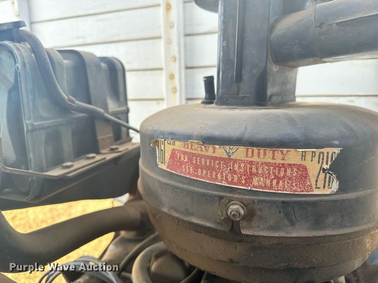 image for item DX3833 1970 Ford C700 grain truck