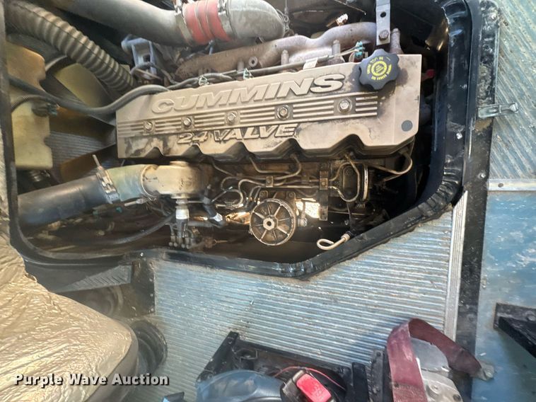 image for item DX3836 2004 Bluebird TC2000 school bus