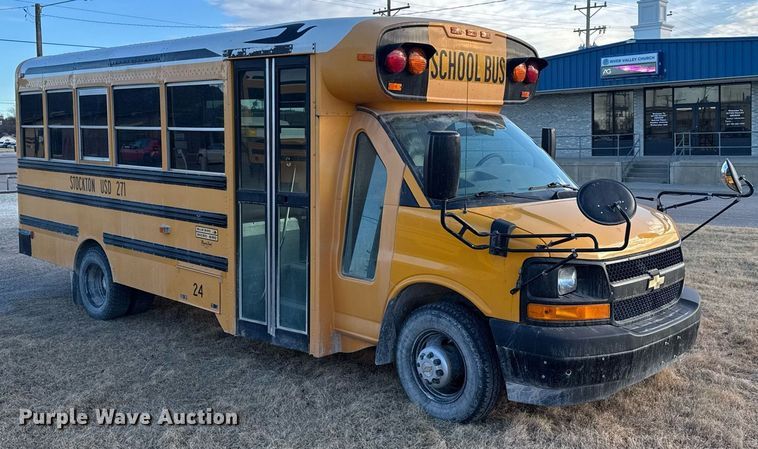 image for item DX3837 2008 Chevrolet Express G3500 school bus