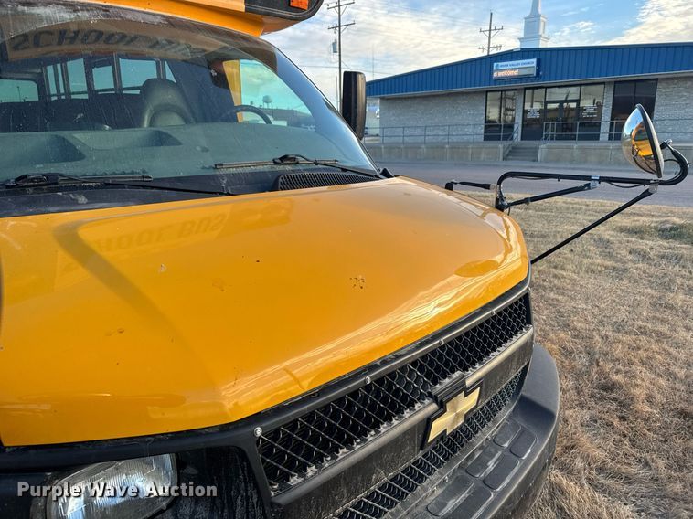 image for item DX3837 2008 Chevrolet Express G3500 school bus