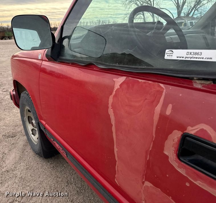 image for item DX3863 1992 Chevrolet C1500 pickup truck