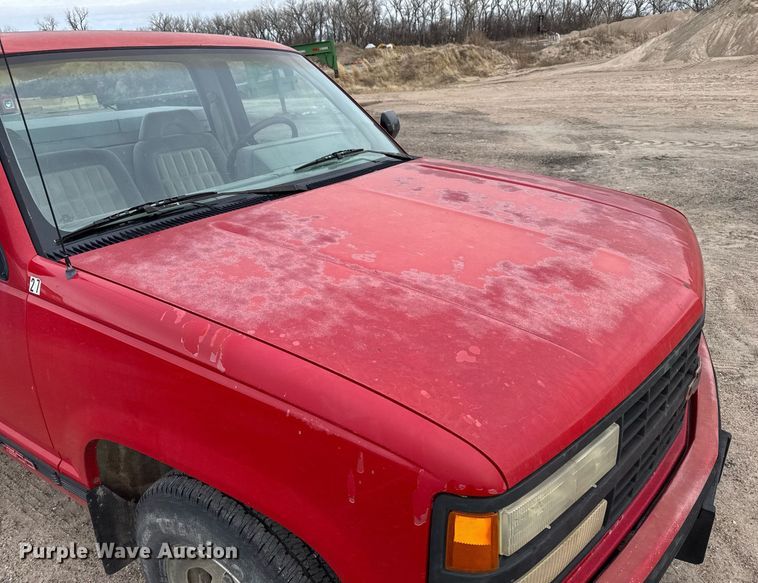 image for item DX3863 1992 Chevrolet C1500 pickup truck